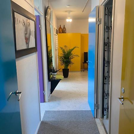 Iso Kolmio Ydinkeskustassa 1-6 Hloe Ilm.Parkit Apartment Оулу Екстериор снимка