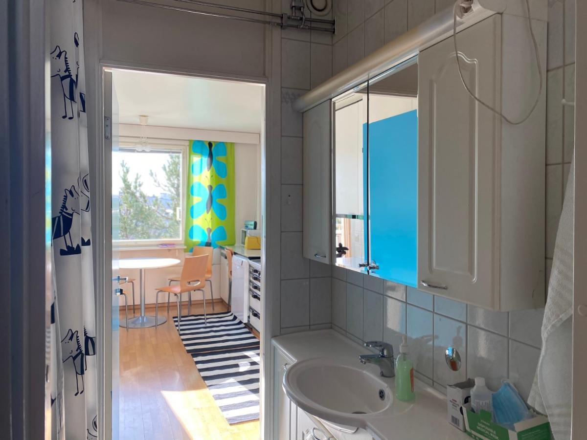 Iso Kolmio Ydinkeskustassa 1-6 Hloe Ilm.Parkit Apartment Оулу Екстериор снимка