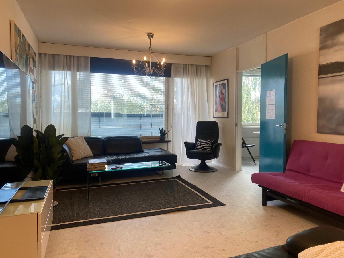 Iso Kolmio Ydinkeskustassa 1-6 Hloe Ilm.Parkit Apartment Оулу Екстериор снимка