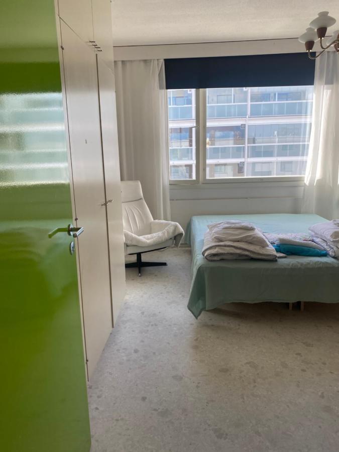 Iso Kolmio Ydinkeskustassa 1-6 Hloe Ilm.Parkit Apartment Оулу Екстериор снимка